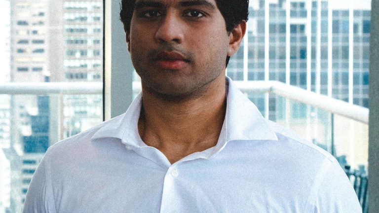 Theo co-founder Abhi Pringle (Theo)