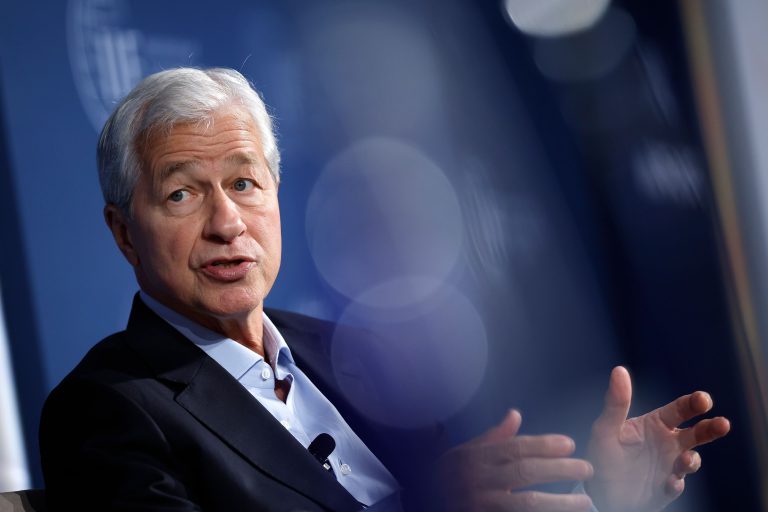 JPMorgan Chase CEO Jamie Dimon (Photo by Kevin Dietsch/Getty Images)
