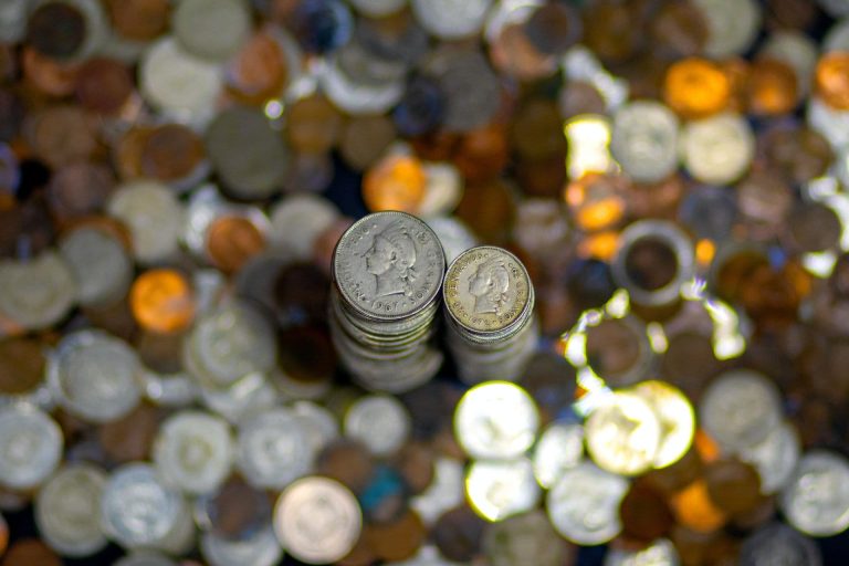 Funds rising (Darío Martínez-Batlle/Unsplash)