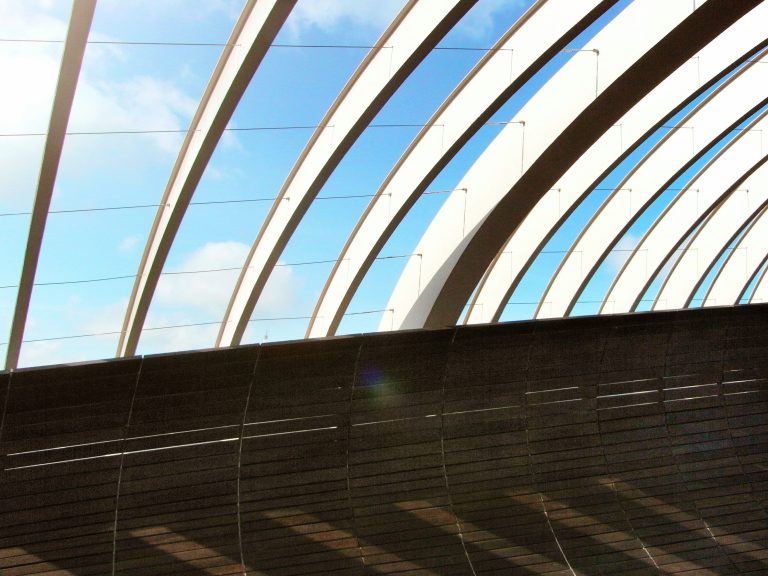 Modern ceiling building
