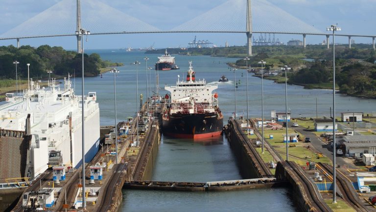 Panama canal (Credit: Alex Pagliuca, Unsplash)