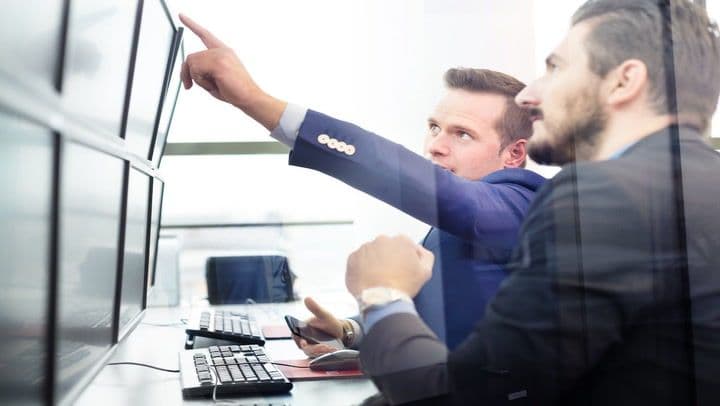Traders looking at a chart. (CoinDesk archives)