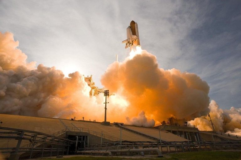 Charts signal 2024-like massive BTC bull run ahead. (NASA-Imagery/Pixabay)