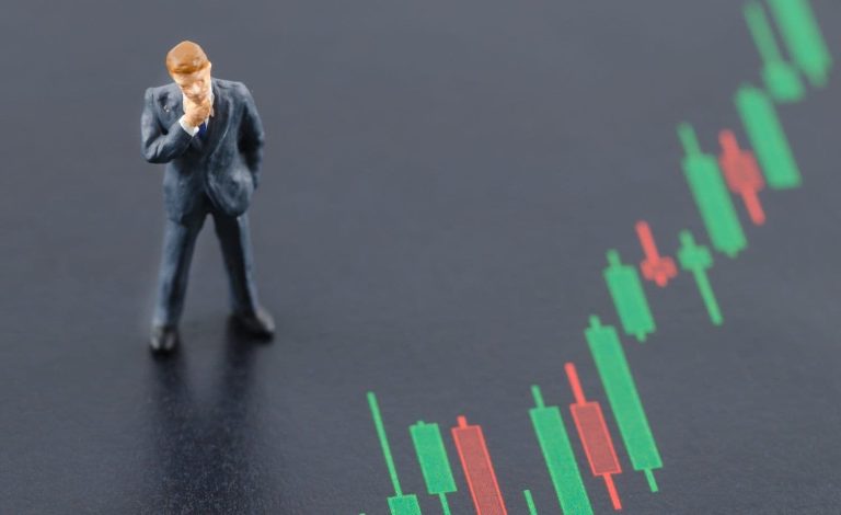 Plastic trader (Shutterstock)