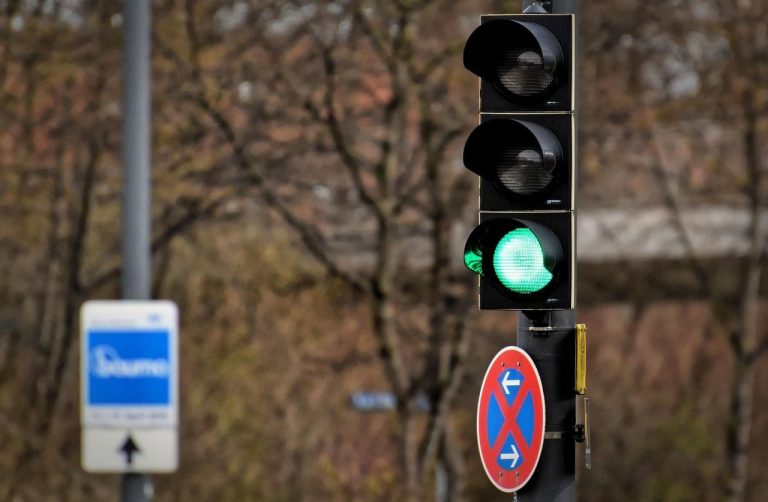 BTC/Gold ratio flashes a green signal to bitcoin bulls. (Alexas_Fotos/Pixabay)