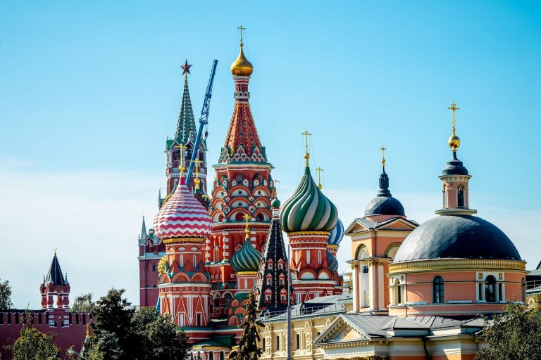 Top of the Kremlin (Artem Beliaikin/Unsplash)