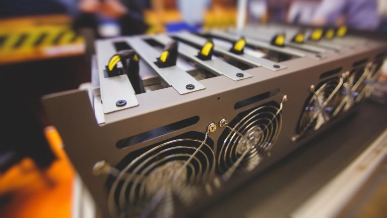 ASIC miner (Credit: Getty Images, Nikolay Tsuguliev)